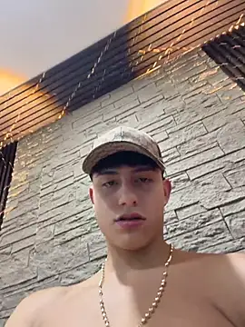 Lander_Cruz XXX чат на живо