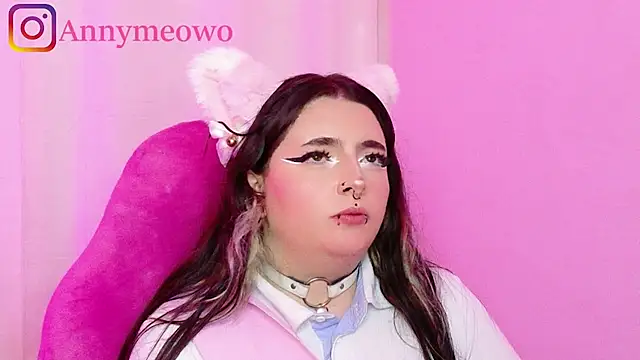 แชท XXX สดของ Sachi_Meow