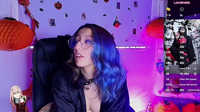 Chat +18 de mitsuri_nyx ao vivo