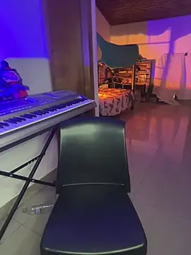 NikkiNix élő XXX-chatje