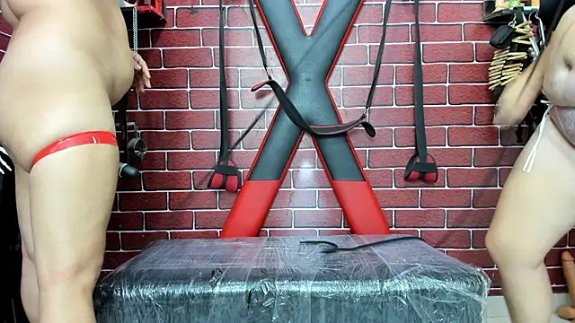 BDSM_PERLA live XXX chat