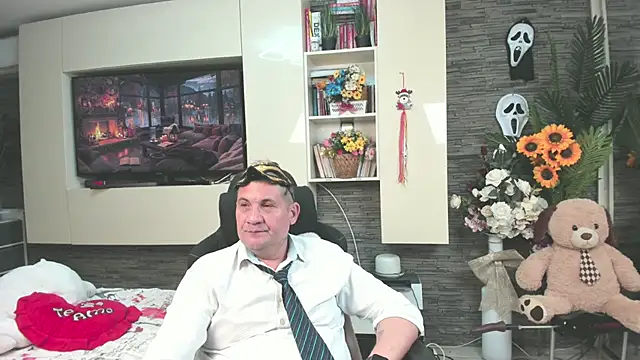 Czat XXX na żywo – SpartacusDaddy48