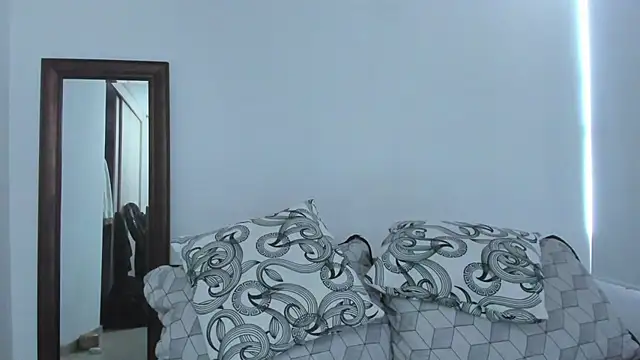 KingLevi01 Adlı Modelin Canlı XXX Sohbeti