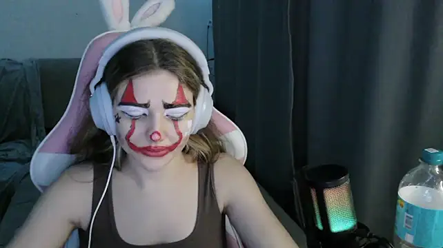 HelenMo0n's Live XXX Chat