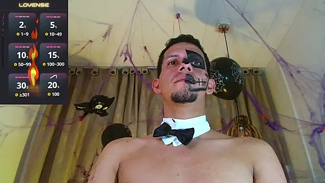 _Dominic_Smith_ Live XXX-chat