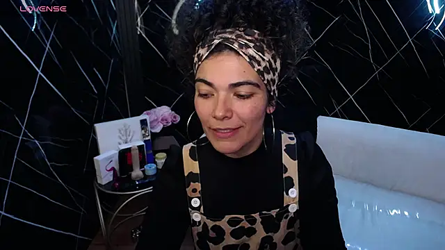 Miistik_'s Live XXX Chat
