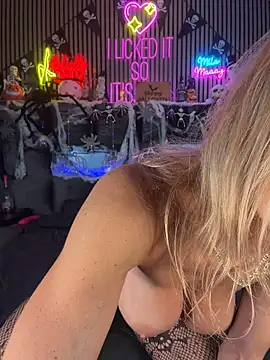 MilaMaaay – Live XXX-chat