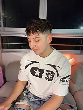 Chatroom XXX en direct de OLIVER_K