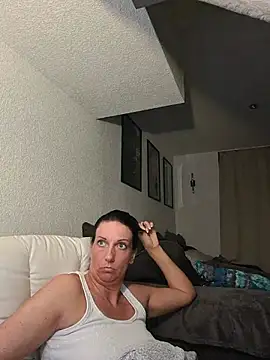 SexyJulia21's Live XXX Chat