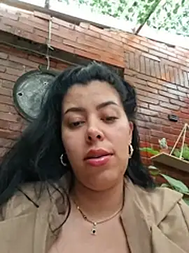 Luianna Live XXX Chat