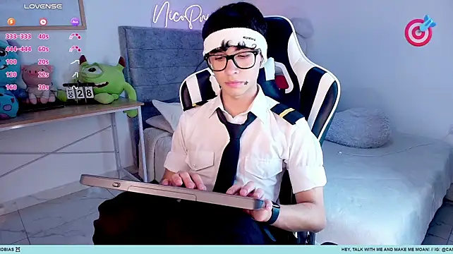 Niico_Cruz Chat XXX live