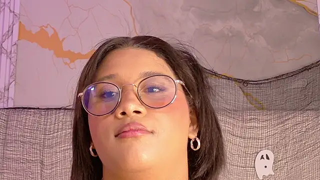 LorenaVelez's Webcam Show