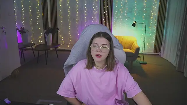 Tessa_054のライブXXXチャット