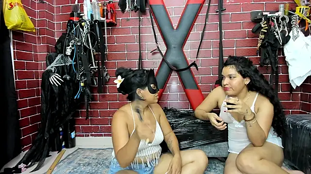 Živý XXX chat BDSM_PERLA