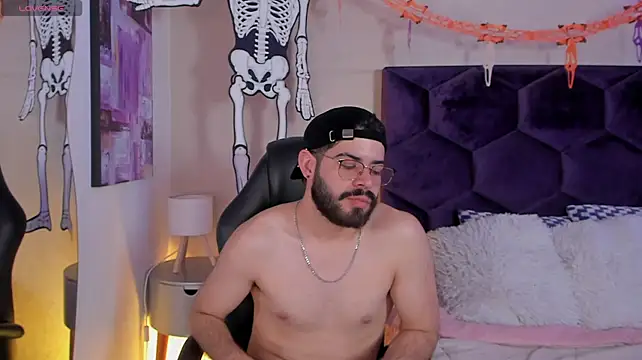 DomBoy_ Adlı Modelin Canlı XXX Sohbeti
