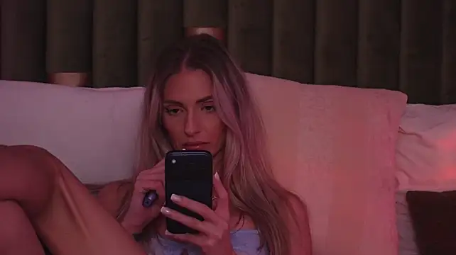AmeliaAngel's Live XXX Chat