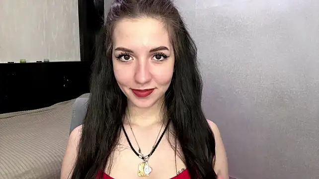 Inessa_NessaのライブXXXチャット