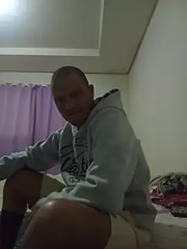 Palom2026 Show in webcam