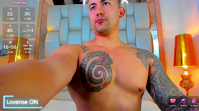 Elliotvelez Adlı Modelin Canlı XXX Sohbeti