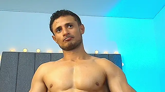 Adonys_Lewis_ 라이브 XXX 채팅