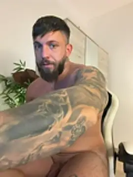 LustyMike_ Live XXX-chat