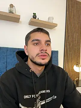 Chat XXX en directo de AmadeoWild