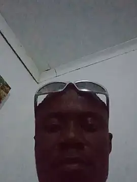 Show modela Trendyiv na web-kameri