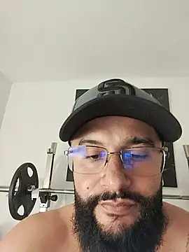 Luke__09 Chat XXX in diretta