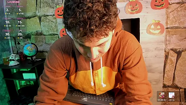 Axel_Romanov élő XXX-chatje