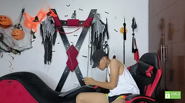 EliteBoysLive XXX чат на живо