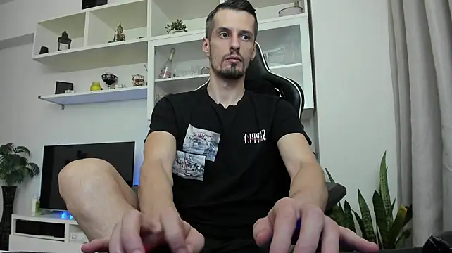 ToddClaytonn Chat XXX in diretta