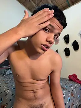 jhan_pierce22 লাইভ XXX চ্যাট