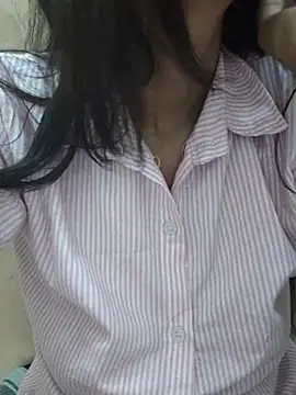 sexy_aaruhi Chat XXX in diretta