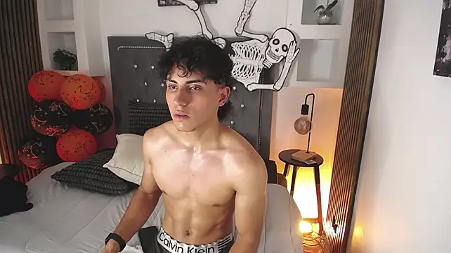 Lee_Fuk webcam show