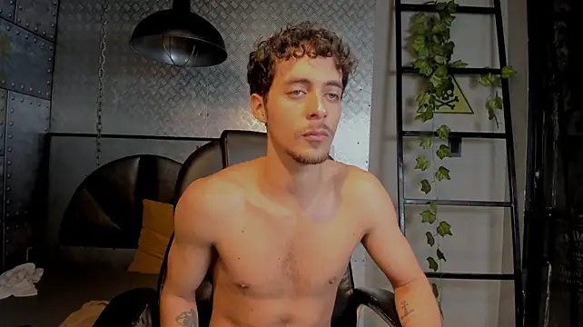 Chatroom XXX en direct de Jeey_Bee