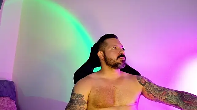 Chatroom XXX en direct de Pierre_Vidal