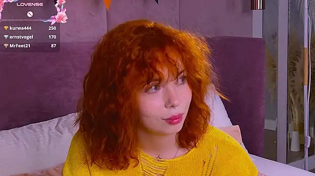 VivienWestWood's Live XXX Chat