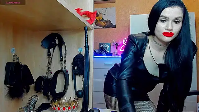 KristiTopxxのライブXXXチャット
