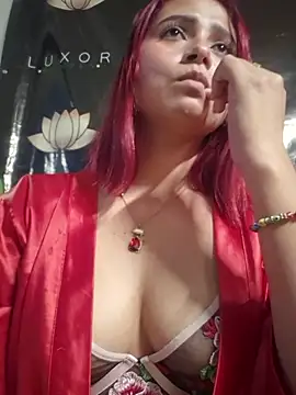 Hannah_ScotのライブXXXチャット