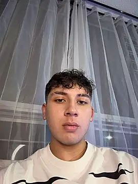 Chat XXX Live OLIVER_K