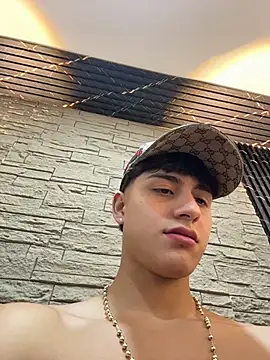 Lander_Cruz Live XXX-chat