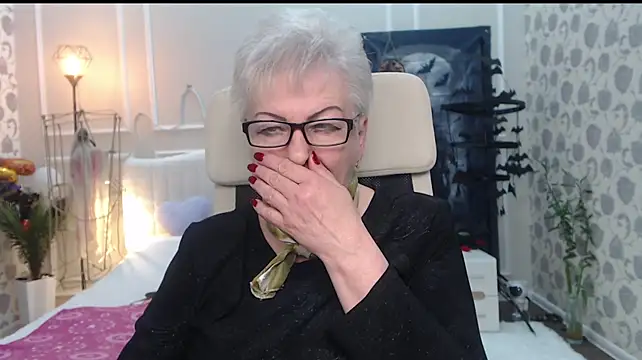KayleSmoll Chat XXX live