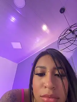 tanithh_valencia live XXX chat