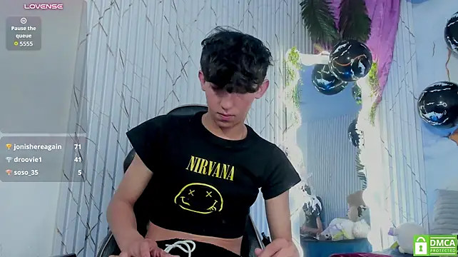 ETHANN_TAY1のウェブカメラショー