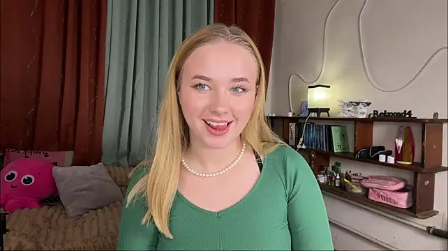 Онлайн чат XXX Emma_Ante