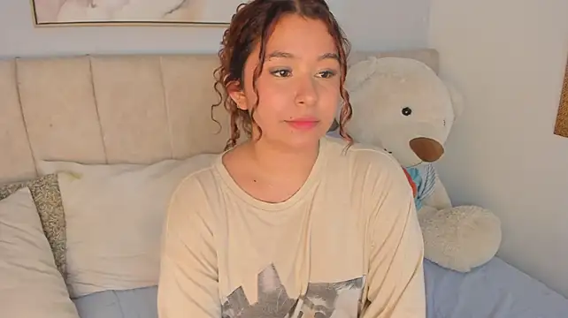 دردشة Atenea_cuteee الجنسية المباشرة