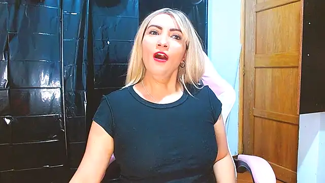 ivy_moons Chat XXX live