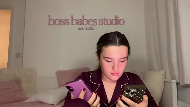 XXX chat uživo modela maisiesmithx