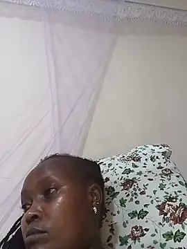 sexy_tarah's Live XXX Chat