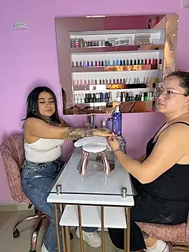 Nails_Lucia's Live XXX Chat